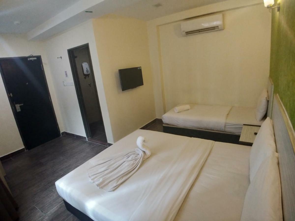 Hotel Westree Kl Sentral Куала Лумпур Екстериор снимка